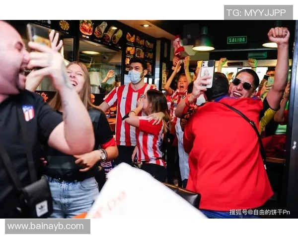 欧冠门票系统瘫痪数万球迷苦等12小时争抢梦寐以求的门票